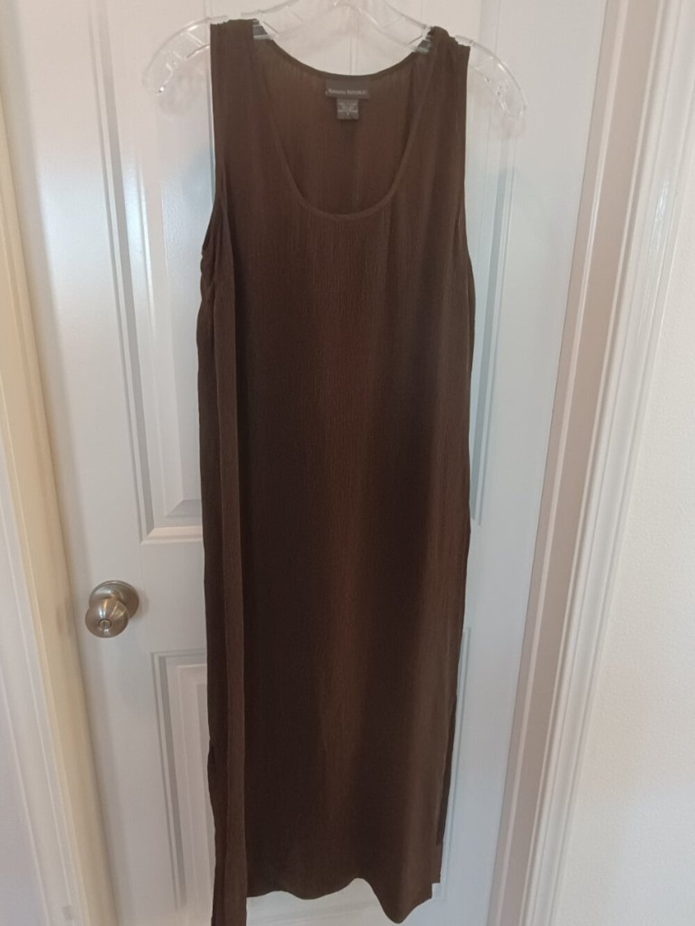 NWOT Banana Republic Women S Maxi Dress 100% Crepe Silk Sleeveless Brown Luxury - Picture 2 of 7